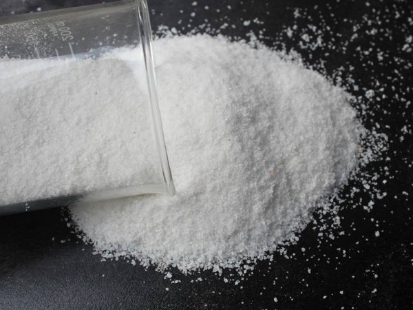 聚丙烯酰胺可以處理煉油廢水嗎？
